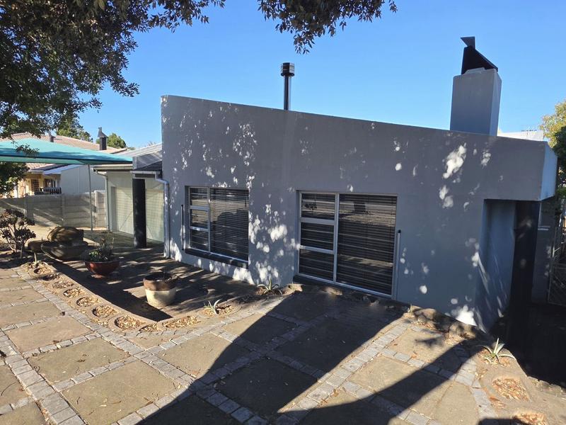 3 Bedroom Property for Sale in Blommendal Western Cape